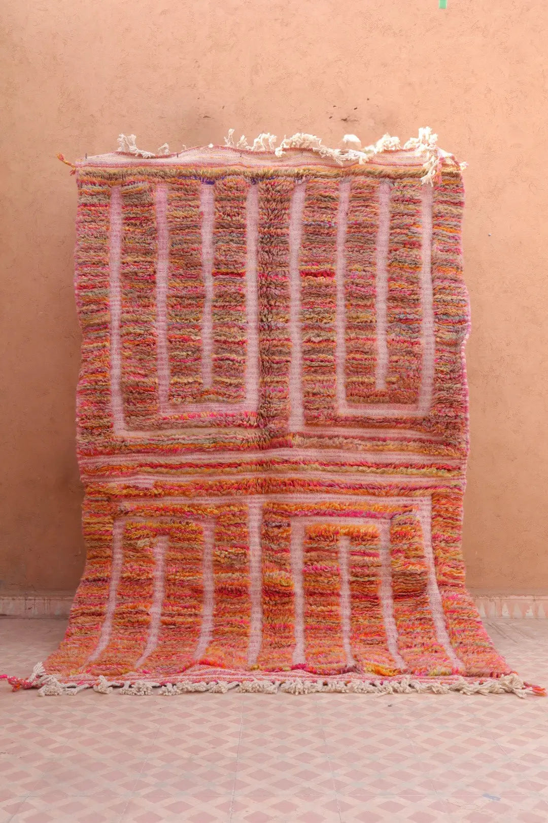 Tapis Berbère Rose Coloré Béni Ouarain- 233 x 151 cm Néda