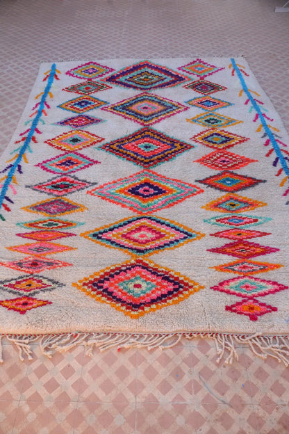 Tapis Berbère Azilal Colorés Motifs Multicolores et Fluo- 262 x 191 cm Néda