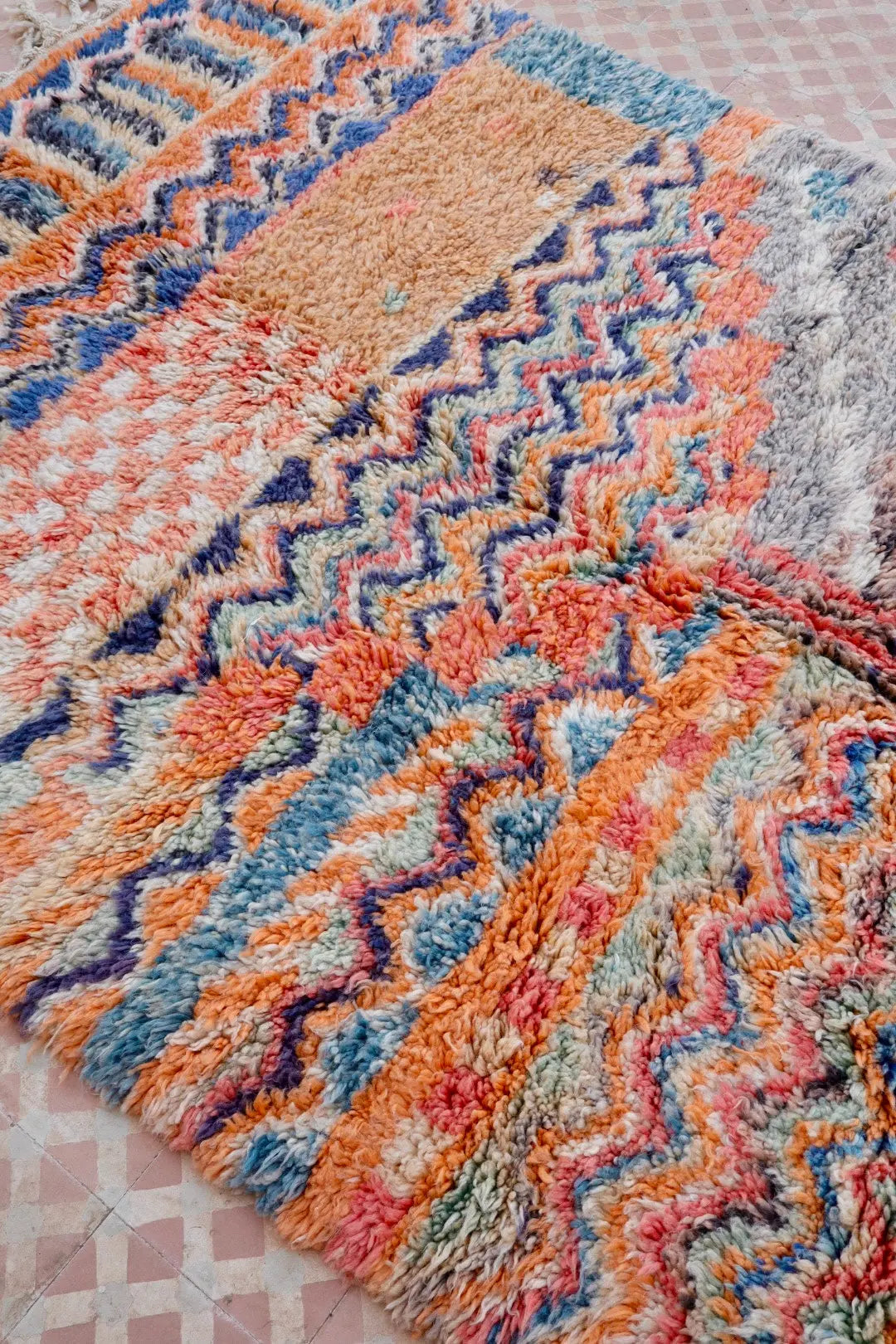 Tapis Berbère Patchwork Coloré Béni Ouarain Qualité Supérieure - 261 x 169 cm Néda
