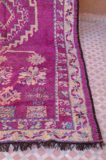 Berbertapijt Boujaad Antiek Violet Magenta Gekleurde patronen - 385 x 173 cm