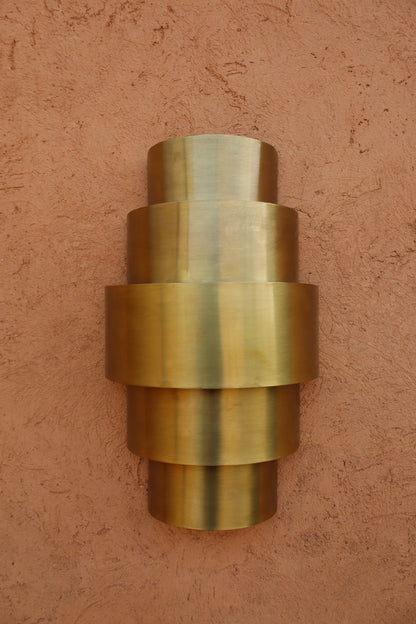 Brass wall light - "Bella"