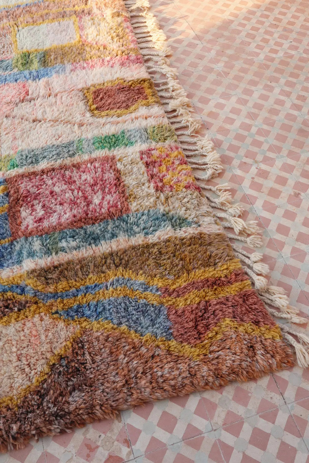 Tapis Berbère Tableau Multicolore Béni Ouarain Qualité Supérieure -308 x 226 cm Néda