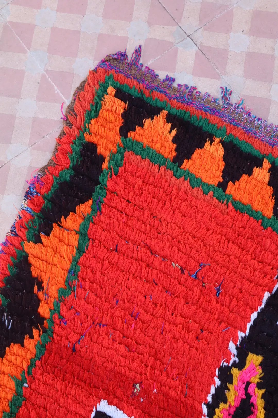 Tapis Berbère Azilal Vintage de Couloir Coloré Rouge Multicolore - 226 x 77 cm Néda