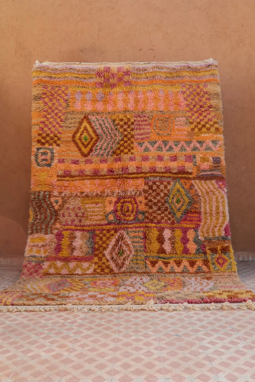 Tapis Berbère Coloré Béni Ouarain Qualité Supérieure - 254 x 180 cm Néda