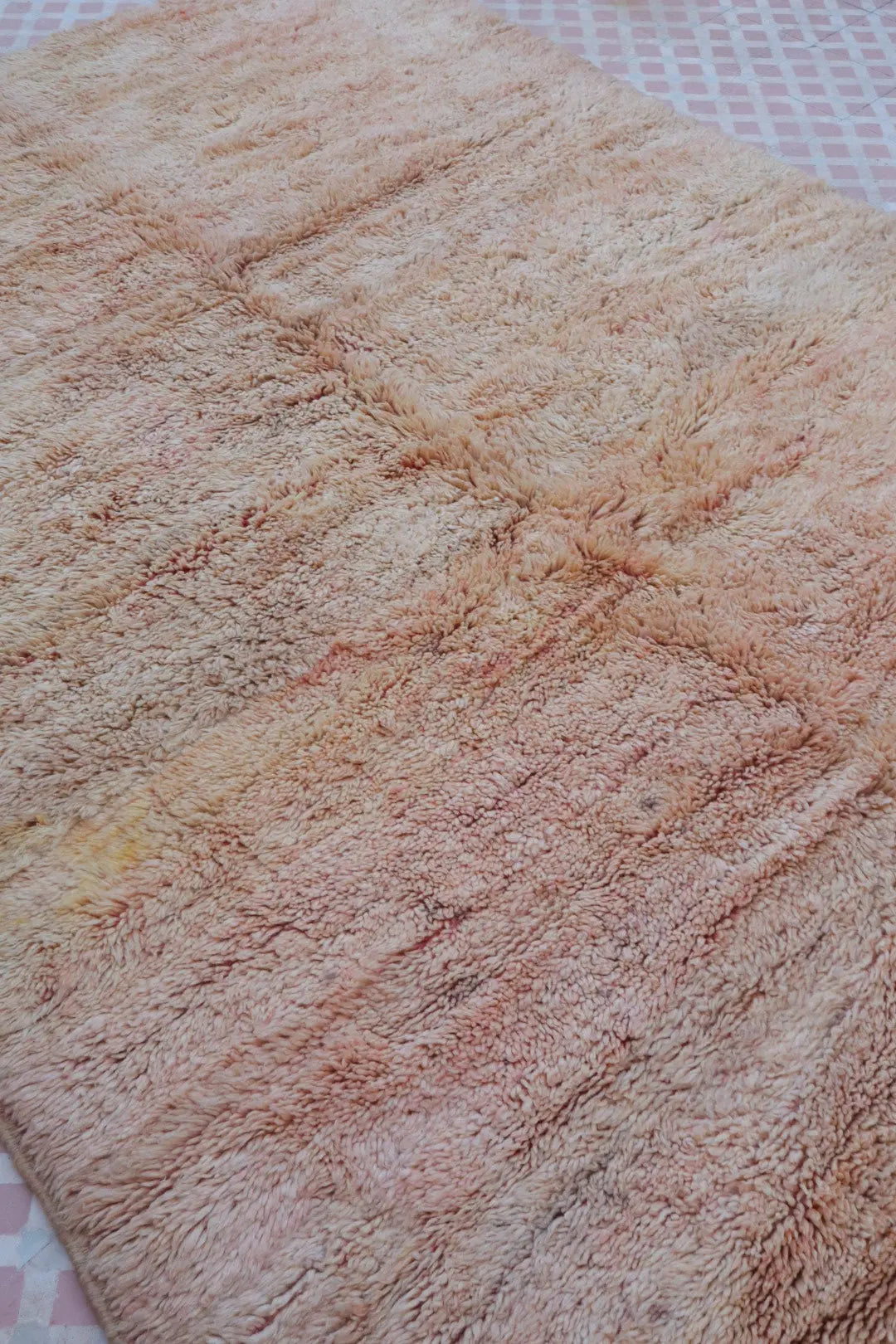 Tapis Berbère Ancien Rose Beige - 248 x 188 cm Néda