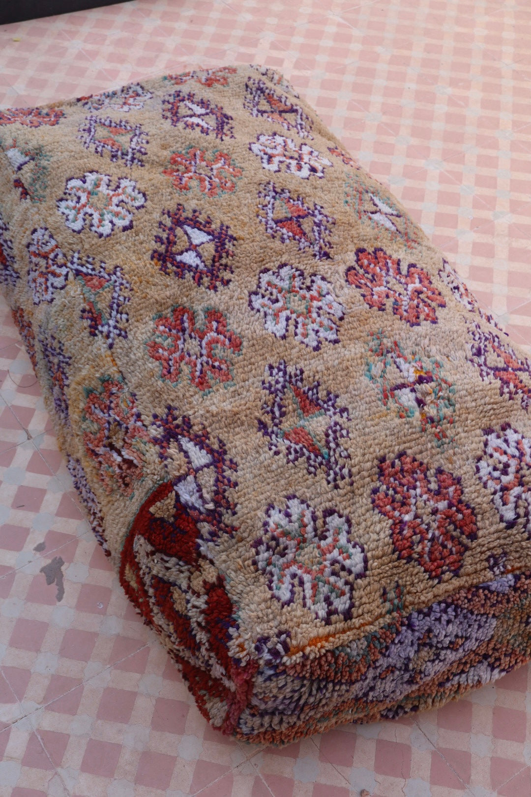 Pouf Berbère XL Beige Foncé à Motifs Néda