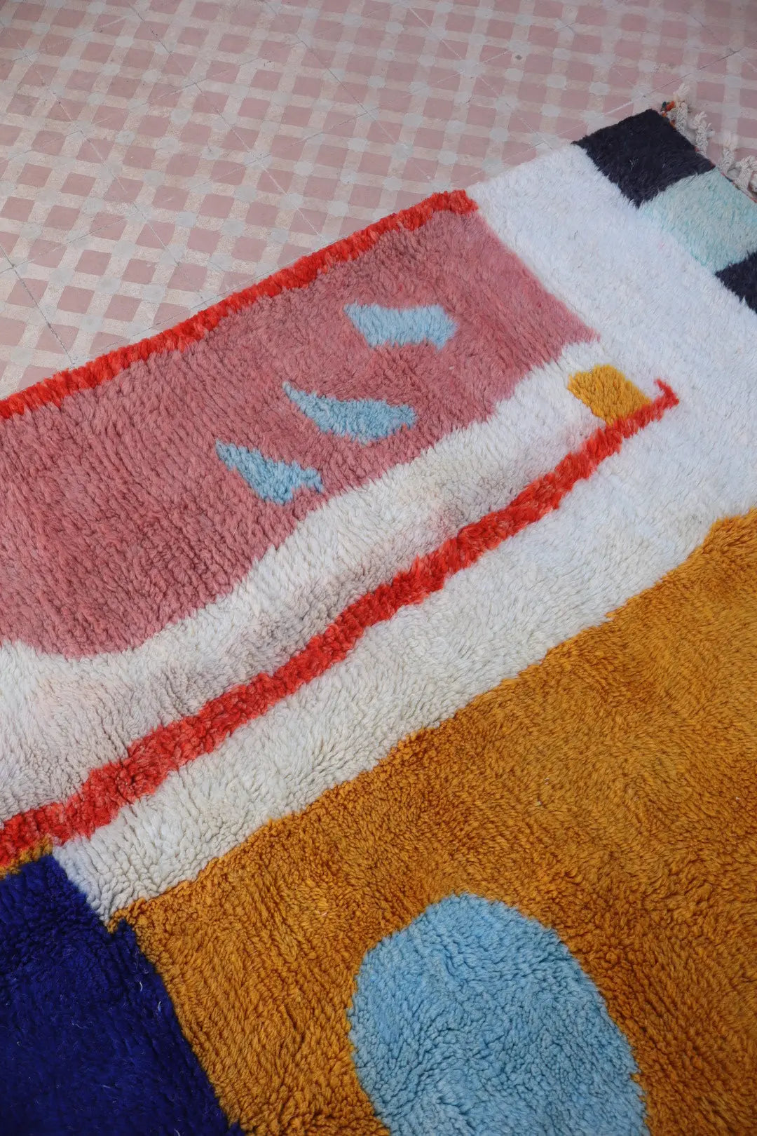 Tapis Berbère Azilal Multicolore Graphique Qualité Supérieure - 278 x 195 cm Néda