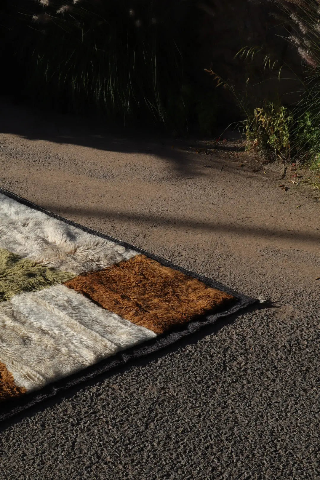 Tapis Berbère Mrirt Moderne Kaki Crème Marron - 310 x 210 cm Néda