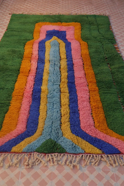 Tapis berbère marocain multicolore à reliefs tapis berbère coloré éclectique moderne