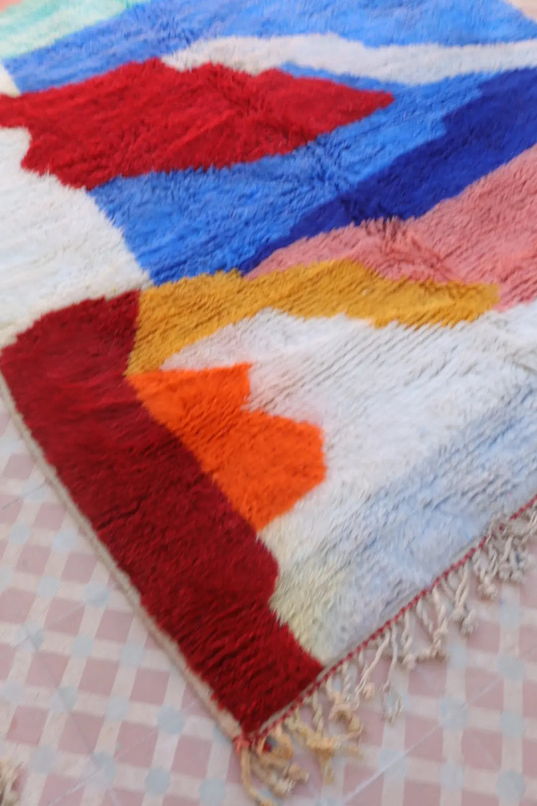 Tapis Berbère Coloré Contemporain Qualité Supérieure - 250 x 154 cm Néda