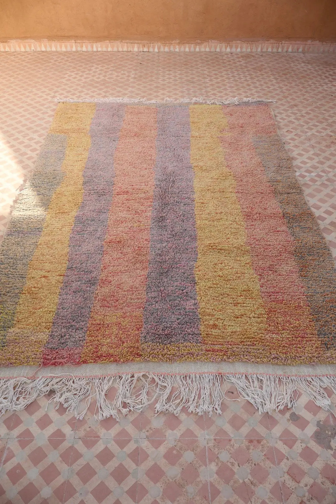 Tapis Berbère Coloré Rayé Béni Ouarain- 234 x 151 cm Néda