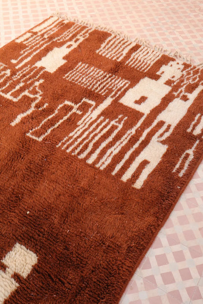 Tapis Berbère Azilal Contemporain Marron et Blanc - 238 x 143 cm Néda
