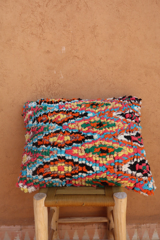 Coussin Marocain en Laine Corail à Motifs Colorés - Néda
