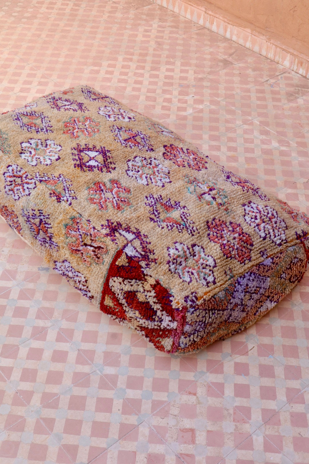 Pouf Berbère XL Beige Foncé à Motifs Néda