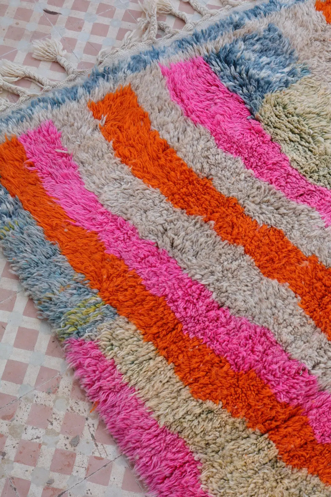 Tapis Berbère Coloré Béni Ouarain Qualité Supérieure - 260 x 162 cm Néda