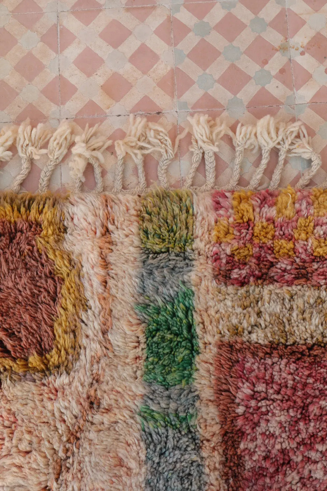 Tapis Berbère Tableau Multicolore Béni Ouarain Qualité Supérieure -308 x 226 cm Néda