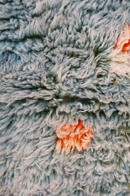 Tapis Berbère Bleu Clair à Pois Orange & Blanc Béni Ouarain Qualité Supérieure - 220 x 140 cm Néda