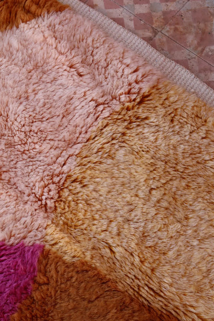 Tapis Berbère Mrirt « Sun Kissed » Les Dessins de Néda - 200 x 300 cm Néda