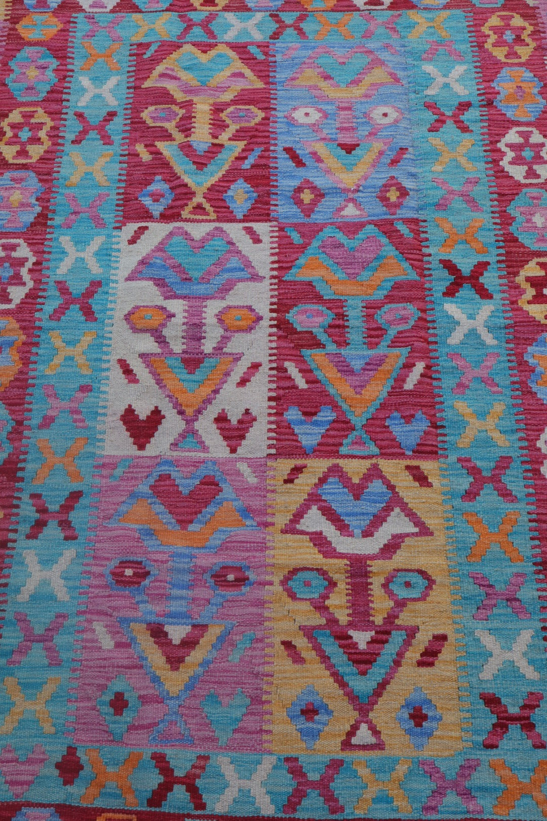 Traditional pink and blue Afghan kilim carpet- 191 x 121 cm