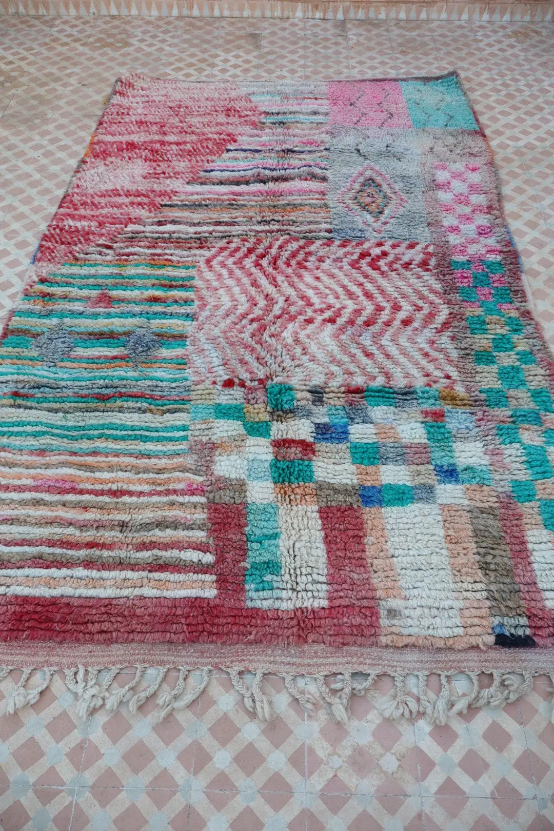 Tapis Berbère Boujad Motifs Colorés - 253 x 151 cm Néda