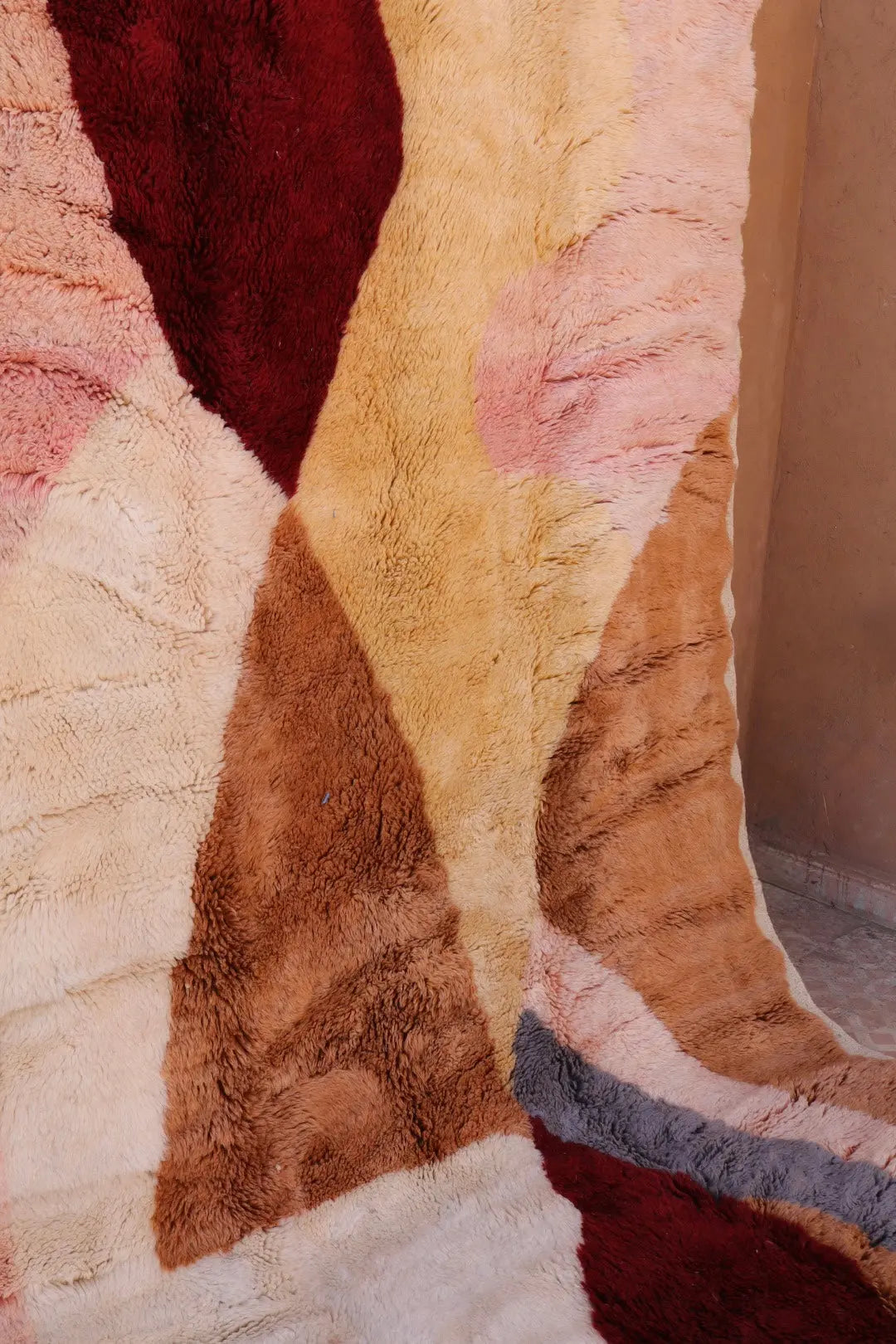 Tapis Berbère Mrirt Coloré Contemporain - 270 x 170 cm Néda
