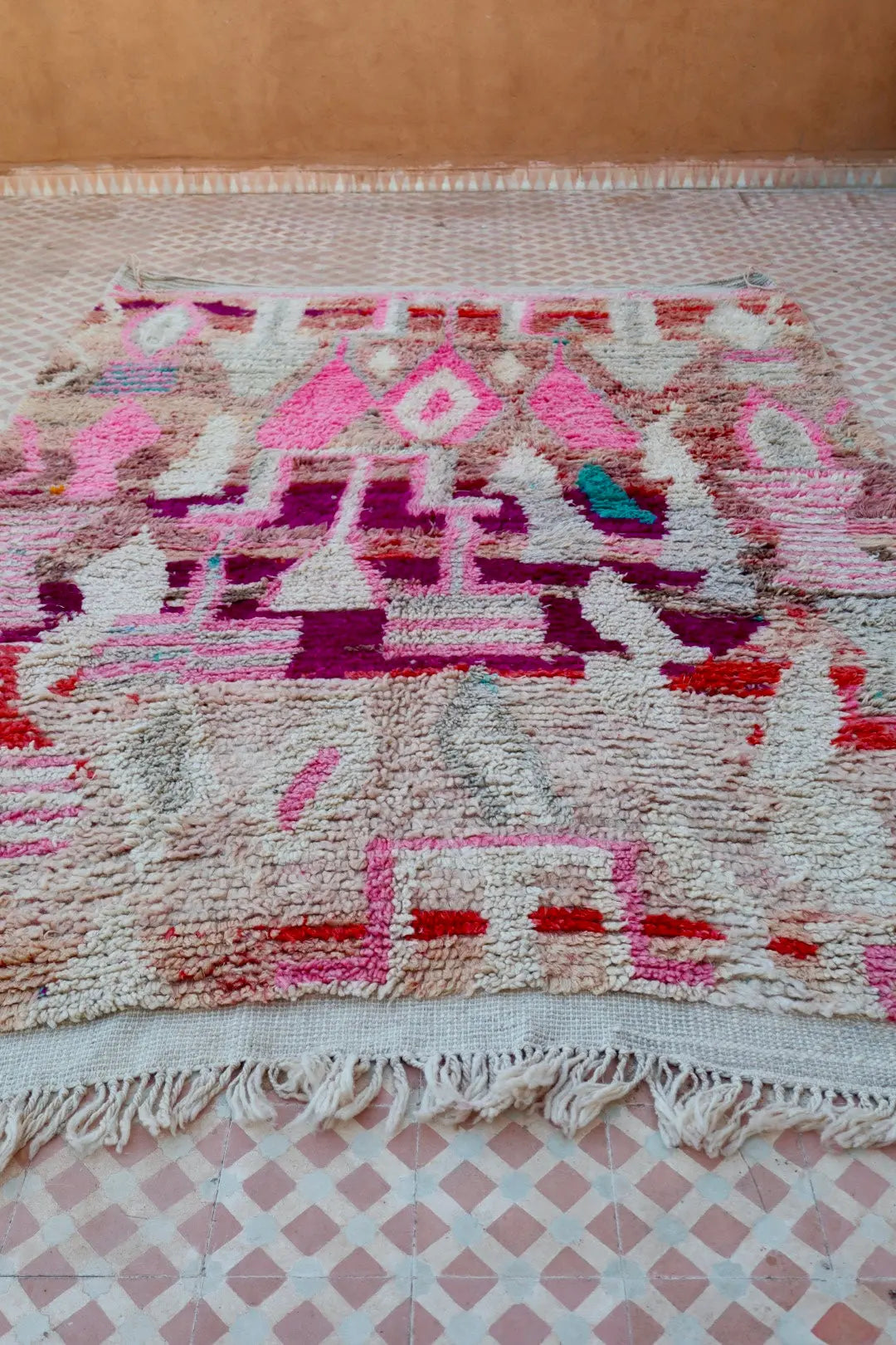 Bunter Berberteppich Boujad Violett Rosa Terrakotta Beige - 290 × 205 cm Néda