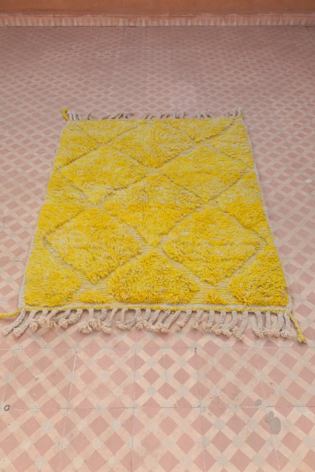 Tapis Berbère Jaune Béni Ouarain- 138 x 106 cm Néda
