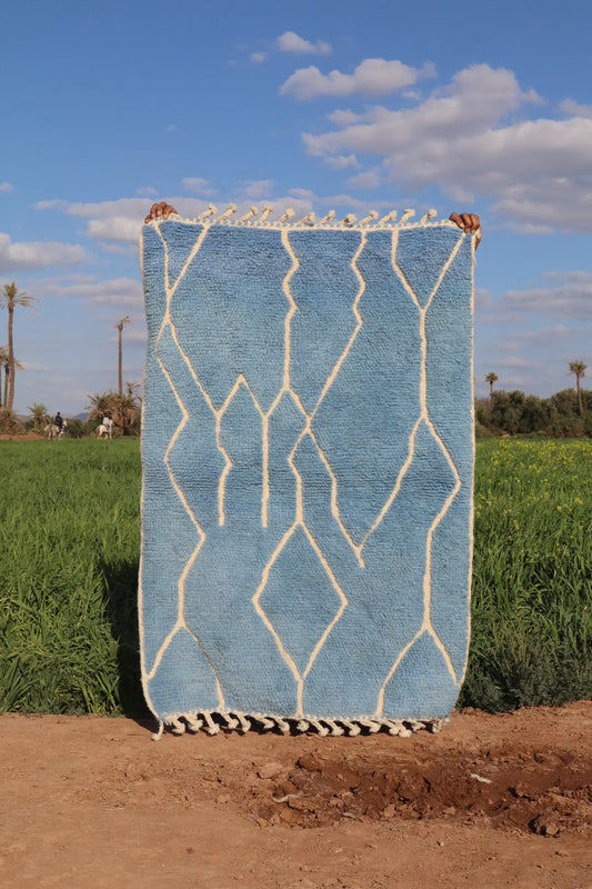Tapis Berbère Béni Ouarain Bleu Glacier Motifs Reliefs - 152 x 100 cm Néda