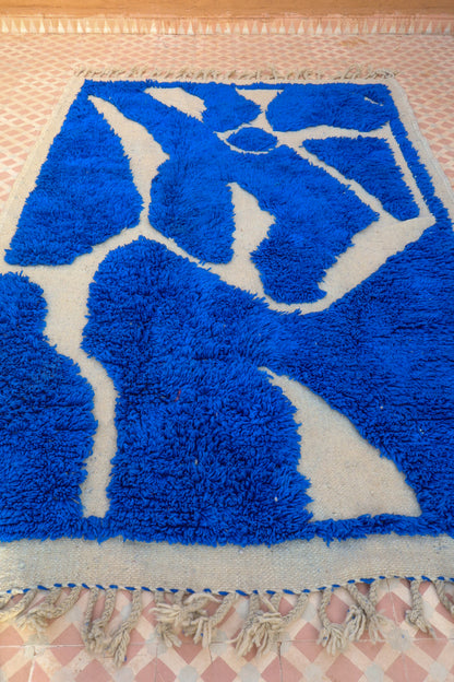 Berber rug Béni Ouarain Blue Klein Modern - 240 x 153 cm