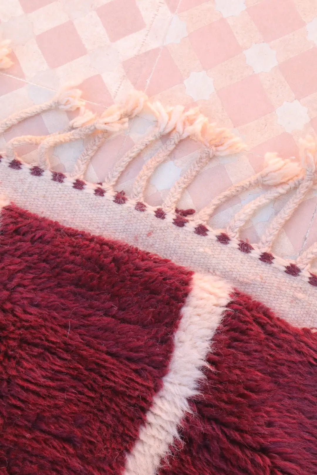 Tapis Berbère Coloré Géométrique Multicolore Qualité Supérieure - 247 x 145 cm Néda