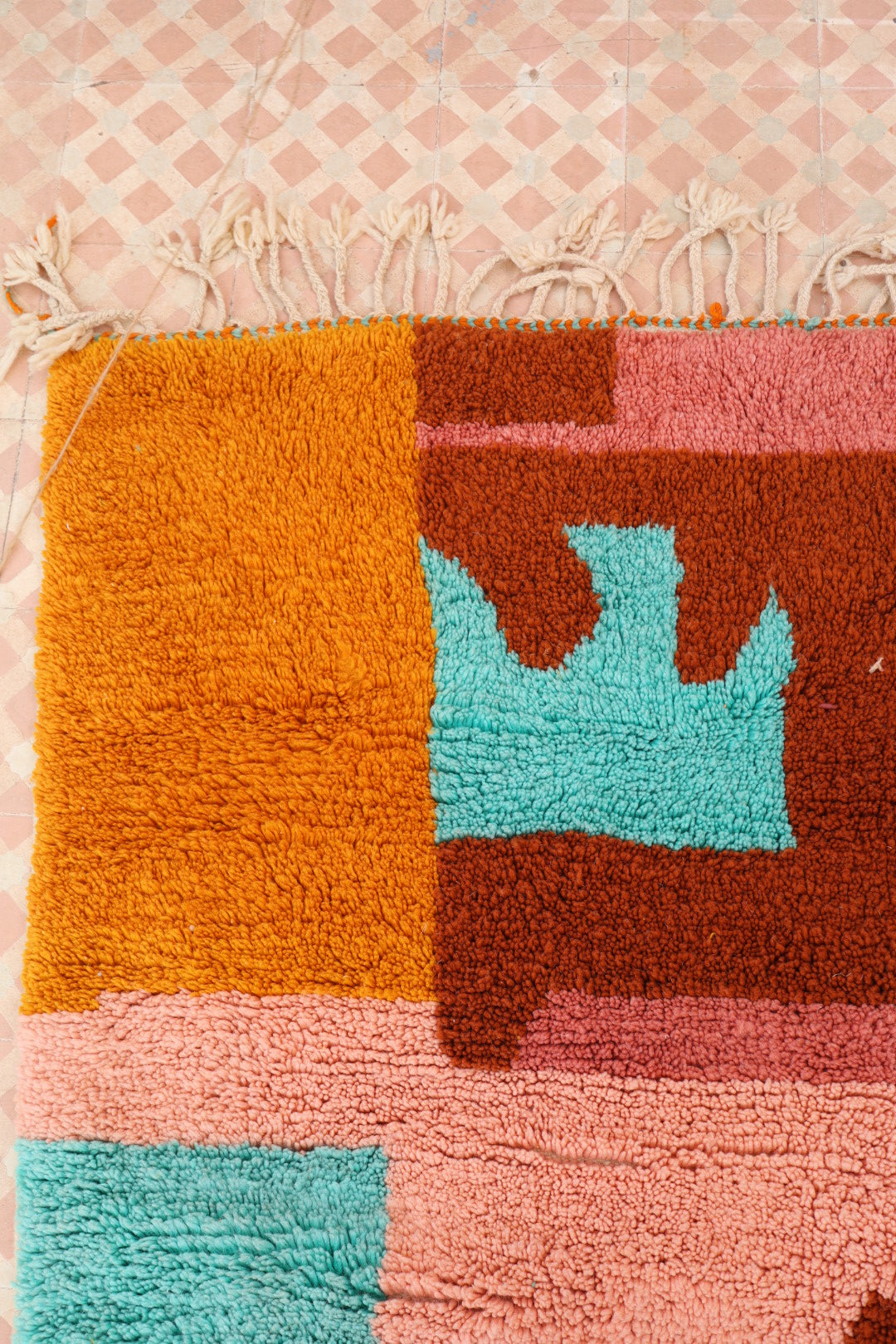 Tapis Berbère coloré « Island » - Les dessins de Néda - 277 x 184 cm