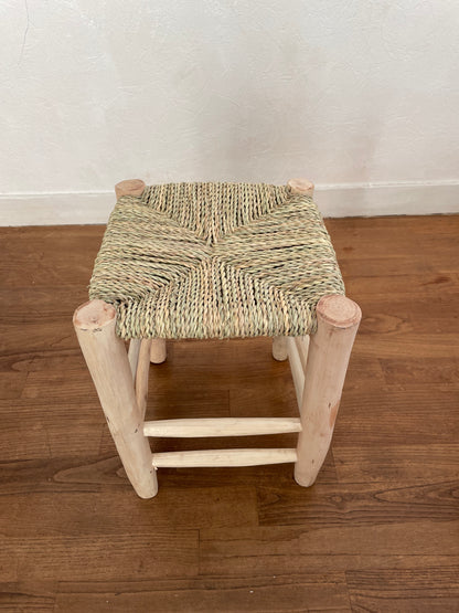 Tabouret marocain berbère en bois et osier